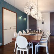 Pomysł na nowoczesne wnętrze - telewizor w...