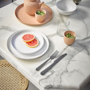 Jak urządzić kuchnię w stylu skandynawskim? Inspiracje na styl skandynawski prosty i przytulny