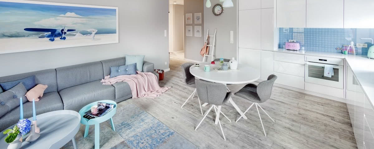 Pastelowe kolory zamiast beży i brązów - metamorfoza mieszkania