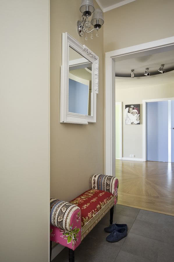 Niebanalna gra w kolory jest widoczna już od...