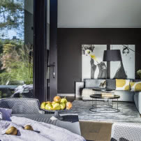 Nowoczesna bryła domu w Zalesiu pod Warszawą