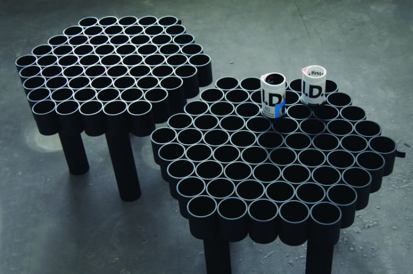 Stoliczek Gazetownik w kształcie plastra miodu...