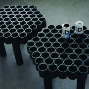 Blow - sofa zrobiona z papierowych worków...