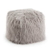 Koc ze sztucznego
futra, ZARA
HOME, 459 zł