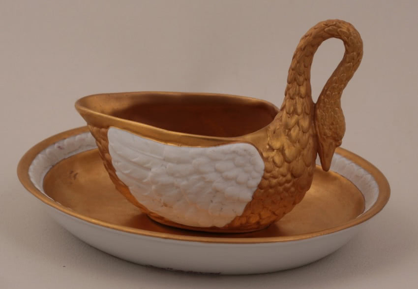 Filiżanka i spodek (1804-14), biskwit złocony,...