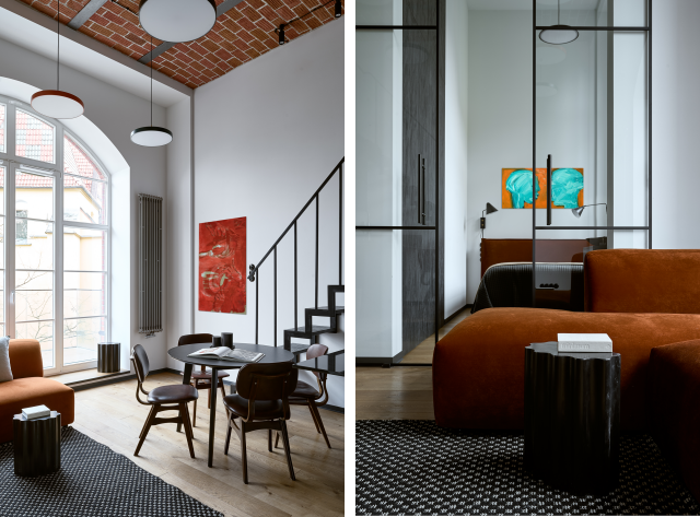 Loftowe wnętrze z cegłą na suficie