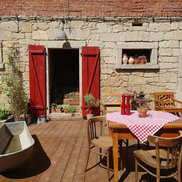 klimatyczne siedlisko w Polsce w stylu rustykalnym