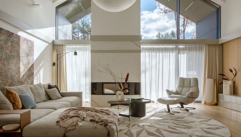 Wywiad z Moniką Bronikowską - kulisy międzynarodowego sukcesu Hola Design i projektowania na światową skalę