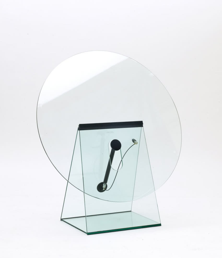 Szklana kolekcja Kolekcja szklanych mebli...