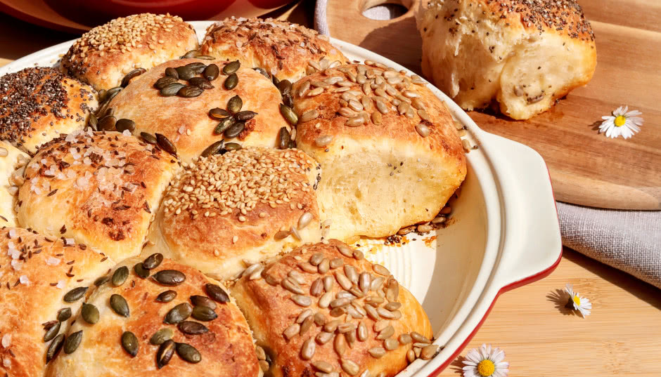 Rwany chlebek czosnkowy