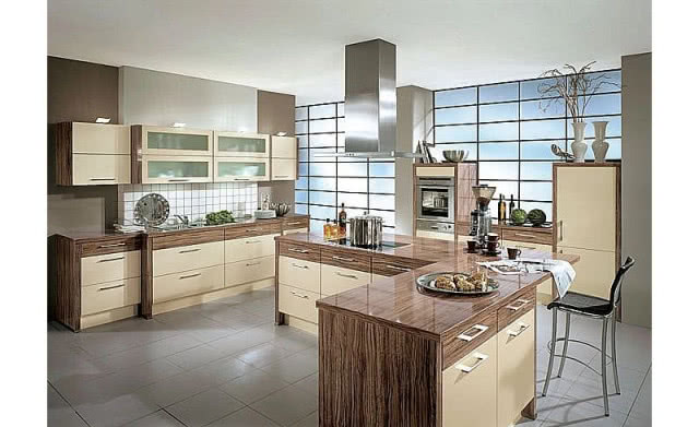 Beże i brązy - aranżacja kuchni