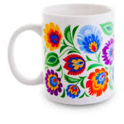 Puf zrobiony z tektury. Może też być podnóżkiem...