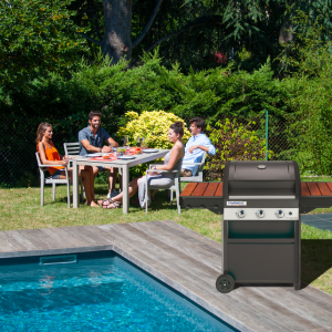 Letnie przyjęcia z grillem. Jaki sprzęt wybrać?
