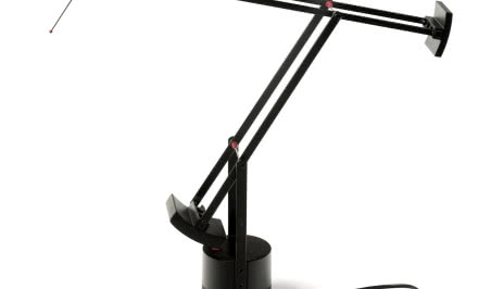 Lampa Tizio. Design high-tech
