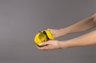 Studentka stworzyła przedmioty codziennego użytku z...odpadów bio!