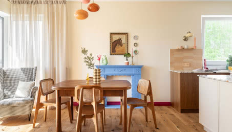 Kolorowe, nietuzinkowe mieszkanie. Mało osób w Polsce tak mieszka, a szkoda!