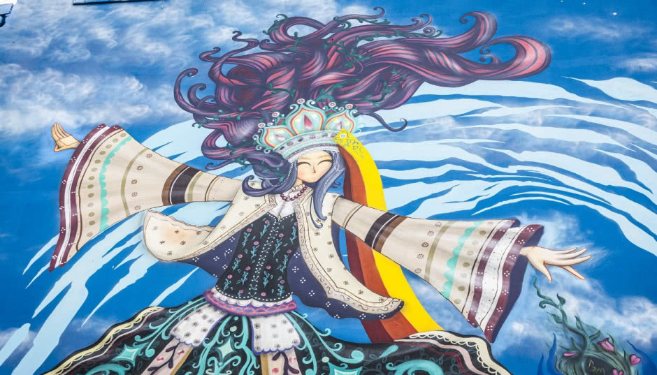 Nowe murale w Krakowie poruszają i inspirują - zobacz sztukę na murze z przesłaniem!