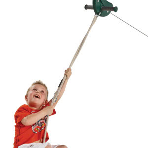 Jak urządzić ciekawą bawialnię pod chmurką?