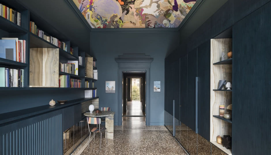 Apartament kolekcjonera sztuki współczesnej. Historyczne wnętrze z nowoczesnymi akcentami
