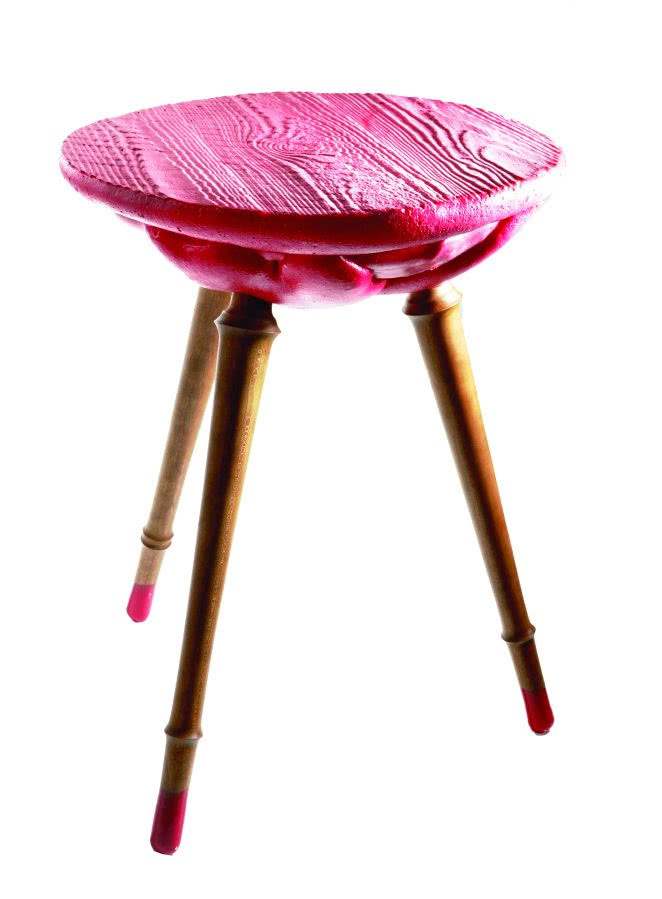 Czerwony stołek jest jeszcze jednym wariantem...