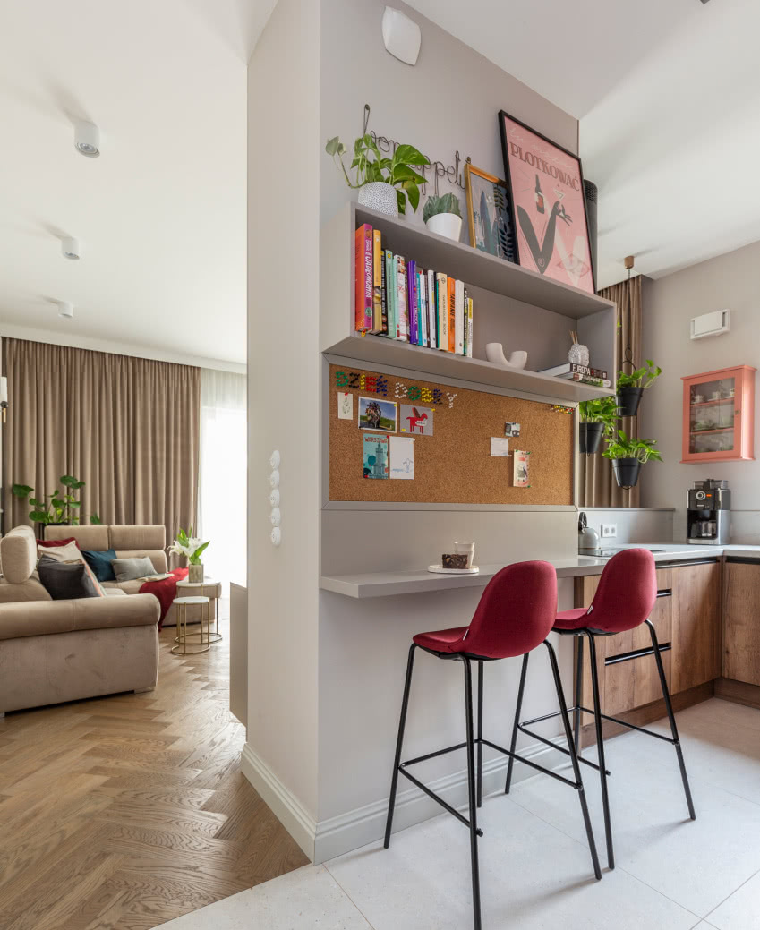 W całym mieszkaniu jasno zostały  wydzielone...