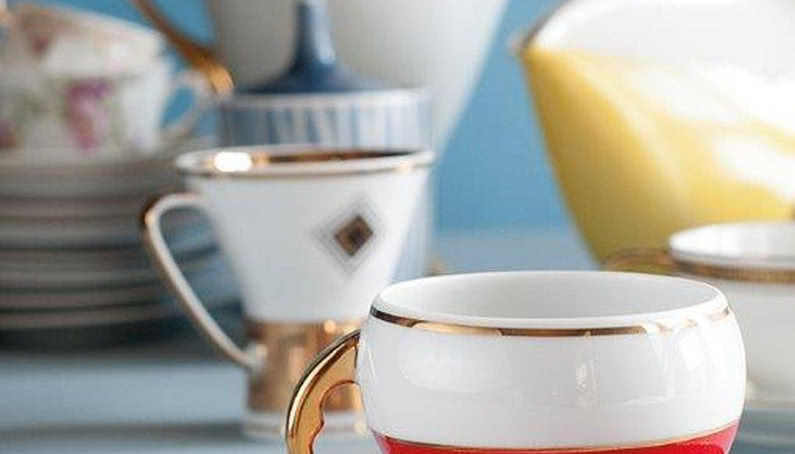 Od manufaktury magnackiej do przemysłu.  Ceramika ćmielowska w zbiorach Muzeum Narodowego w Kielcach