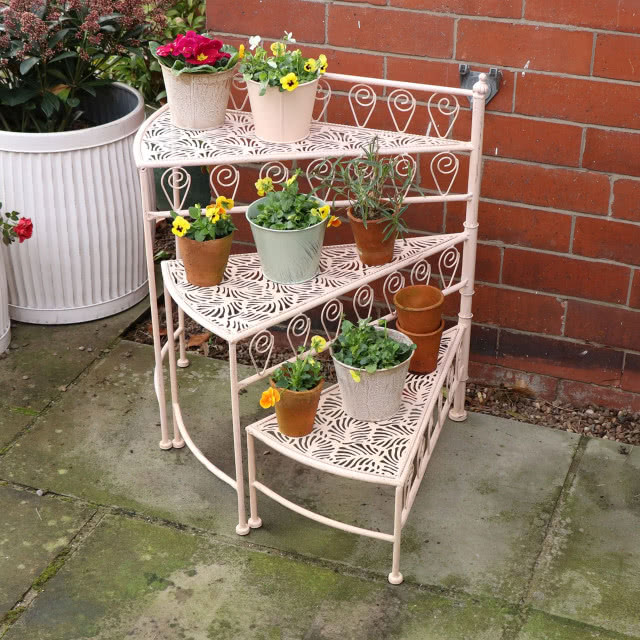 kwietnik biały w formie schodków