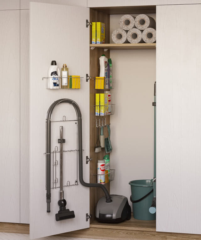odkurzacz, wieszaki na rurę do odkurzacza, wiadro, środki czystości