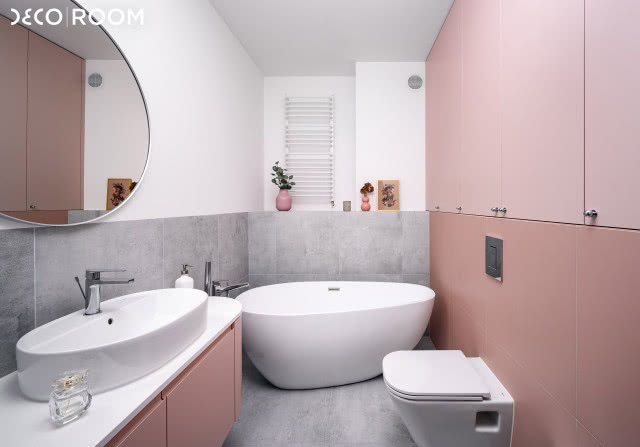 Różowa łazienka
