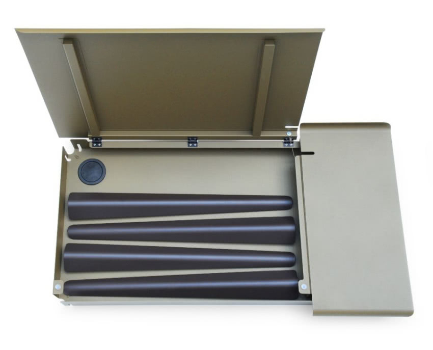 Biurko na XXI wiek. W blacie, niczym w...