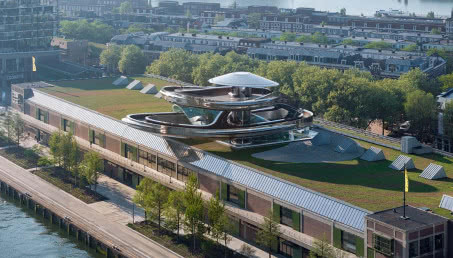 Stuletni magazyn zamieniony w muzeum! Fenix w Rotterdamie podejmuje ważny temat imigracji