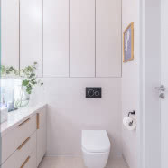 Apartament na parterze z 120-metrowym ogródkiem w warszawskiej dzielnicy Włochy