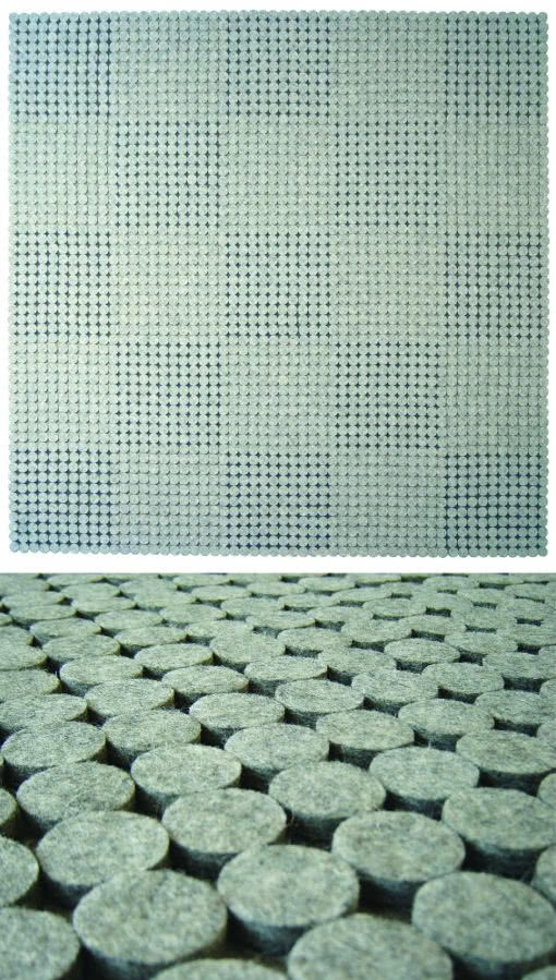 Rings to dywan zbudowany na bazie szachownicy z...