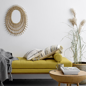 Jak łączyć szary z żółtym? Ranking najpiękniejszych wnętrz w kolorze roku 2021!