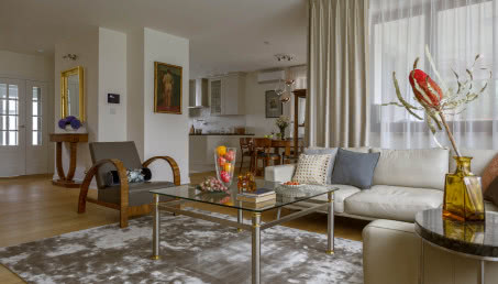 Wnętrza domu w stylu art déco. Wszystko zaczęło się od jednego krzesła!