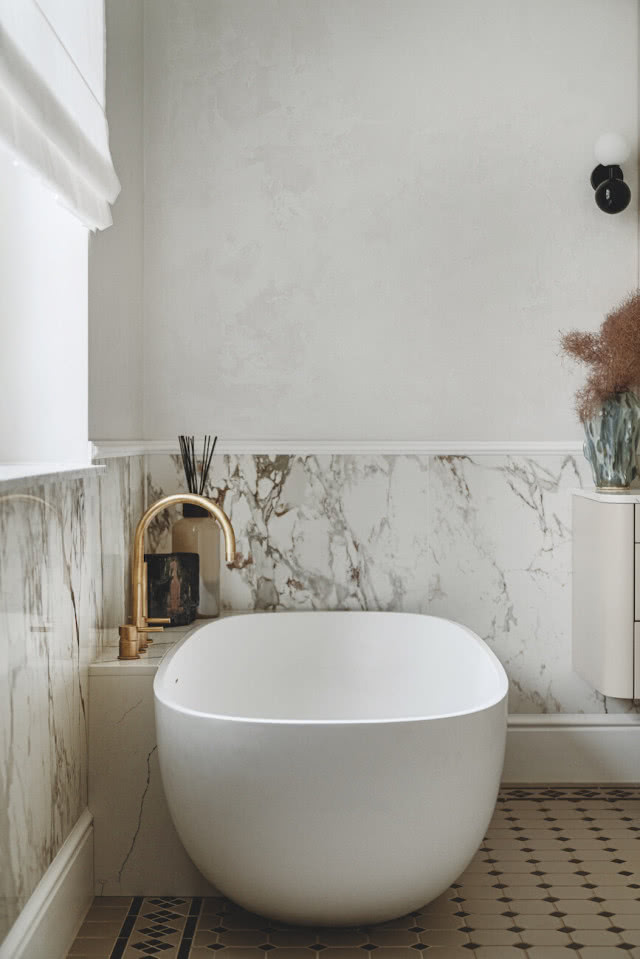 wanna owalna w łazience 