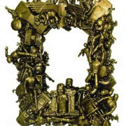 Doniczki z plastikowych figurek dinozaurów,...