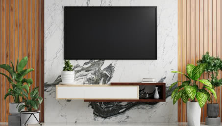 Jak ustawić TV w salonie? Praktyczne porady