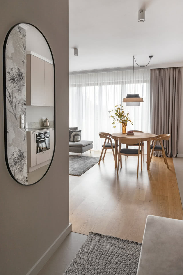 Lustro do przedpokoju