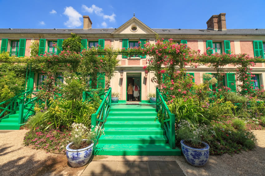 Dom Claude Moneta - wejście.