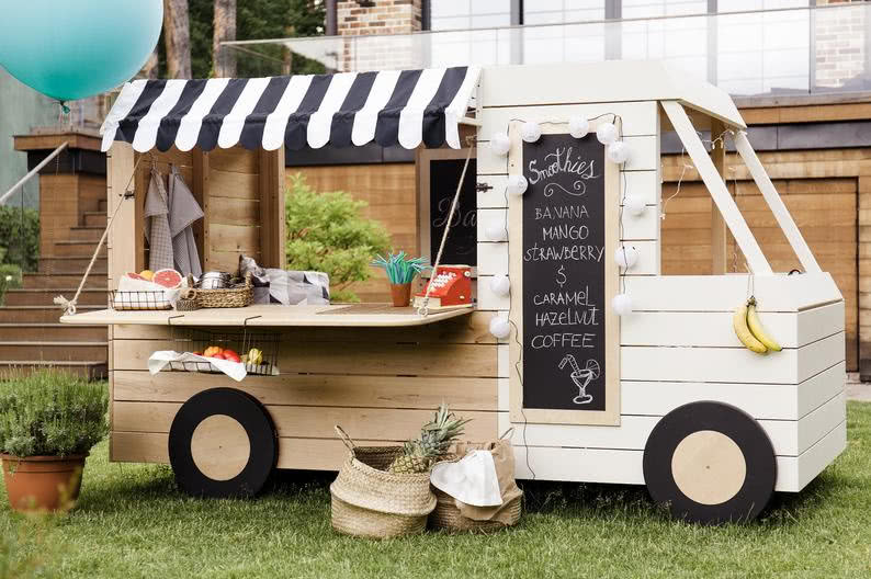 fot. Little Moonsters, Etsy