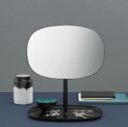 Lusterko Flip z tyłu, projekt Javier Moreno...