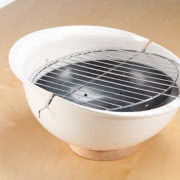 Eddy - patera przeznaczona do różnej wielkości...