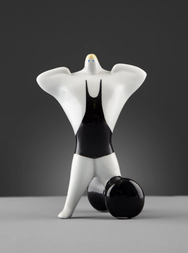 DESA Unicum, Siłacz-Atleta, est. 11000-15000 zł