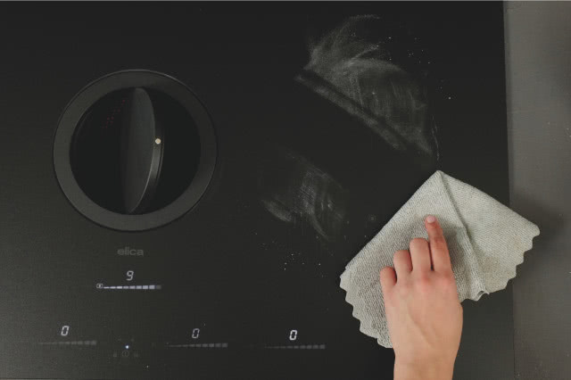 okap wbudowany w płytę - NikolaTesla Raw