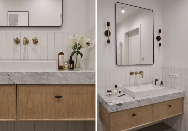 Biała łazienka z drewnem i marmurem