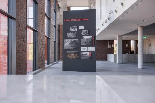 Unikatowe zdjęcia i rysunki w hołdzie dla architektonicznej ikony - wystawa jubileuszowa 10-lecia siedziby NOSPR