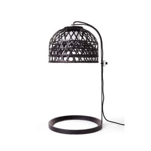 Lampa z czarnego rattanu