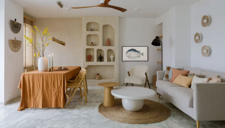 Mieszkanie w Hiszpanii inspirowane Andaluzją: wapienny tynk, łuki, ręcznie robione płytki