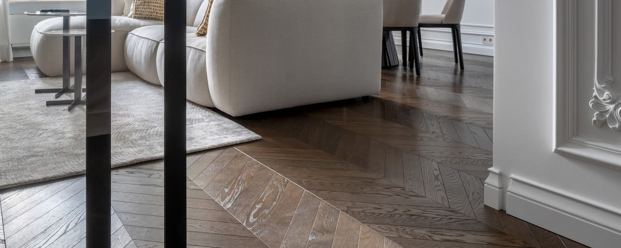 Ciepło we wnętrzu zaczyna się od podłogi